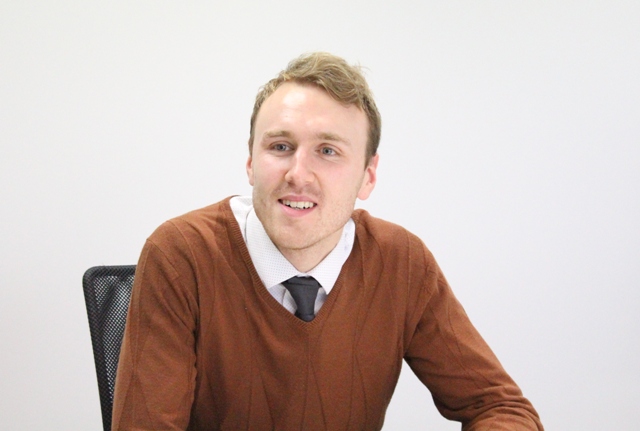 Elliot Jones<br/>Career Coach